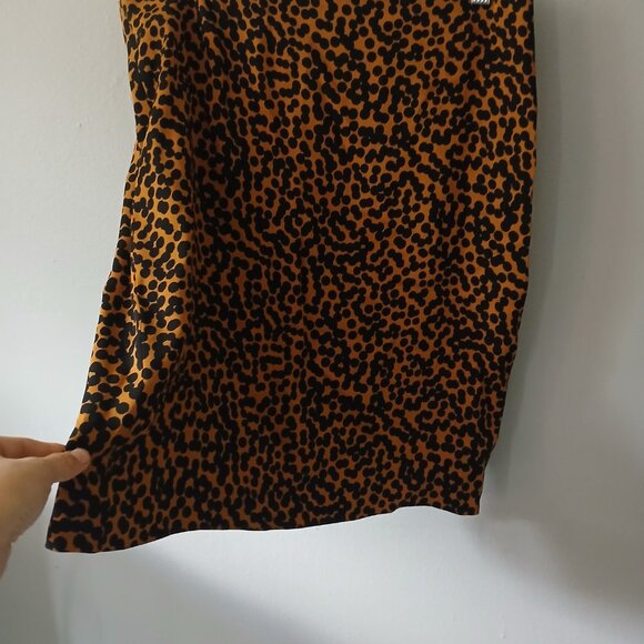 Diane Von Furstenberg Size 12 Cheetah Print Satin Midi Skirt Polka Dot Zipper - Picture 4 of 12
